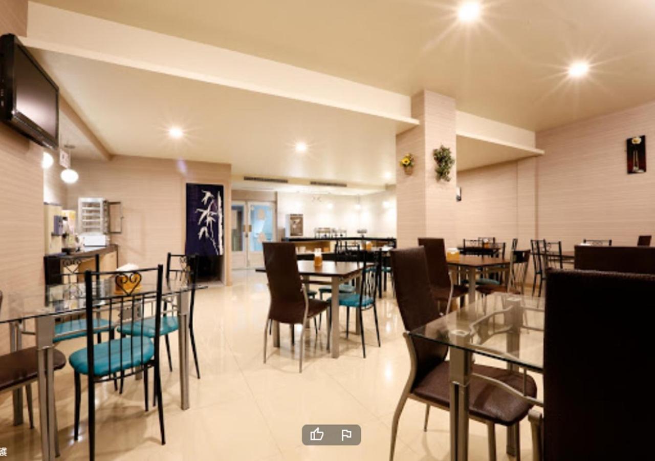 كاوشيونغ Hua Xiang Motel - Arena المظهر الخارجي الصورة